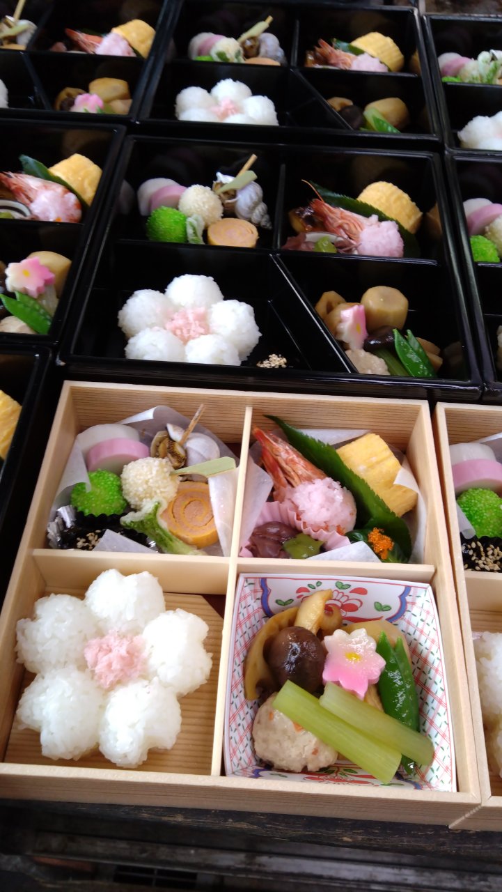 お花見弁当
